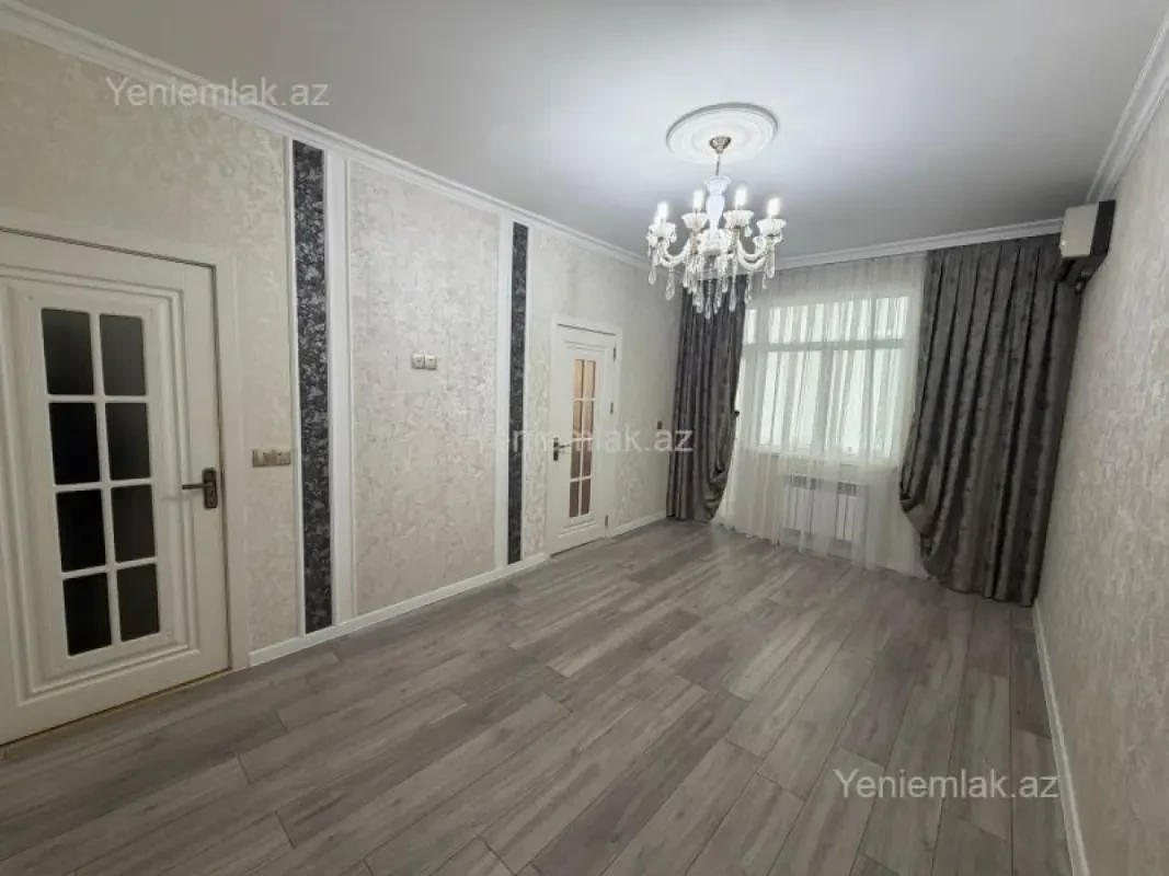 Satılır 2 otaqlı köhnə tikili 60 m²