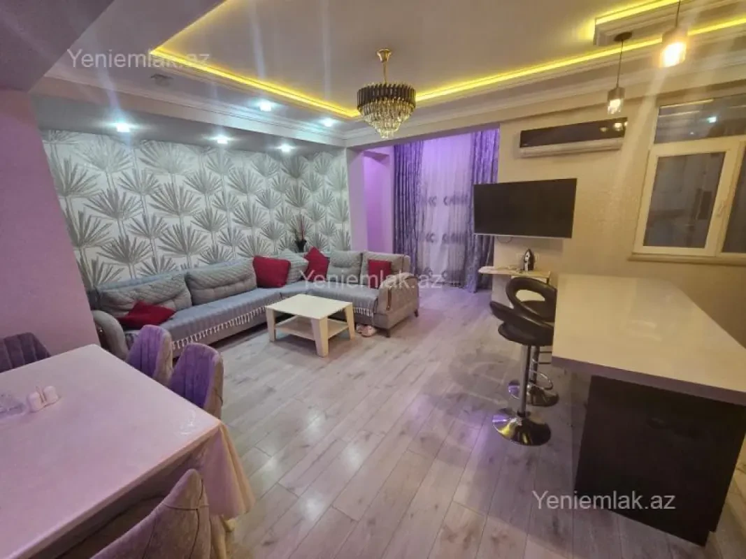 Satılır 3 otaqlı yeni tikili 75 m²