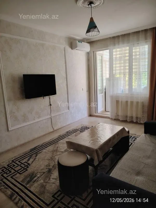 Satılır 2 otaqlı köhnə tikili 42 m²