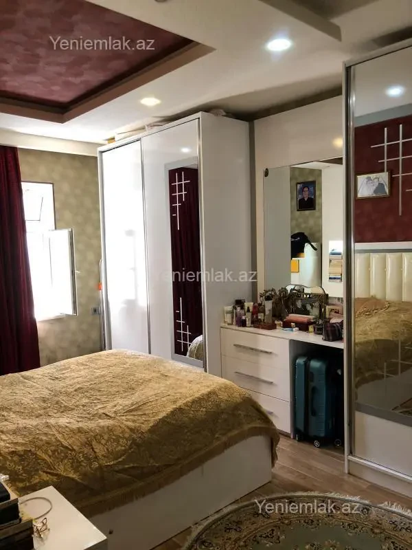 Satılır 2 otaqlı köhnə tikili 48 m²