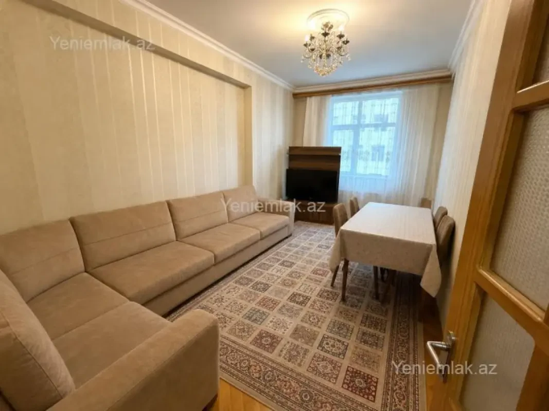 Satılır 2 otaqlı yeni tikili 72 m²