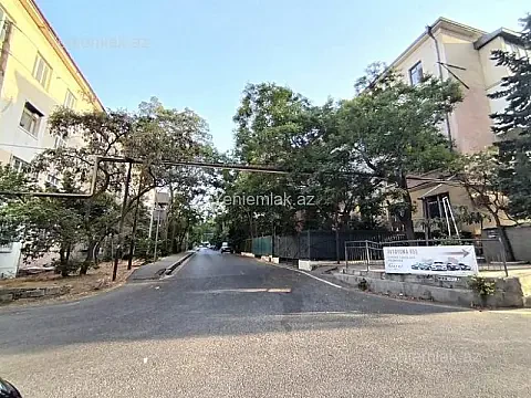 Satılır 5 otaqlı köhnə tikili 150 m² — Bakı, Yasamal 5 otaq 150.00 m²
