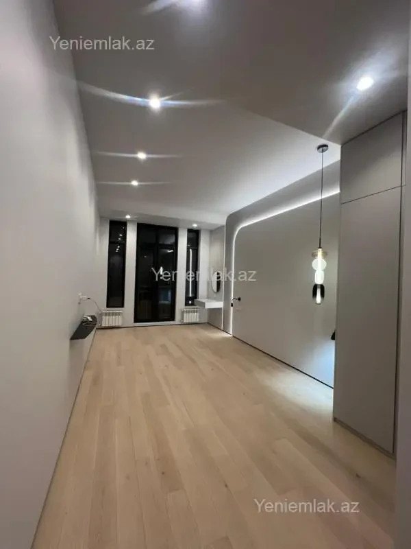 Satılır 3 otaqlı yeni tikili 109 m²