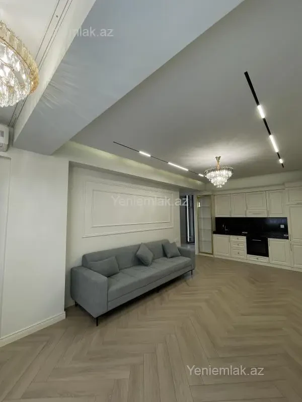 Satılır 2 otaqlı yeni tikili 65 m²