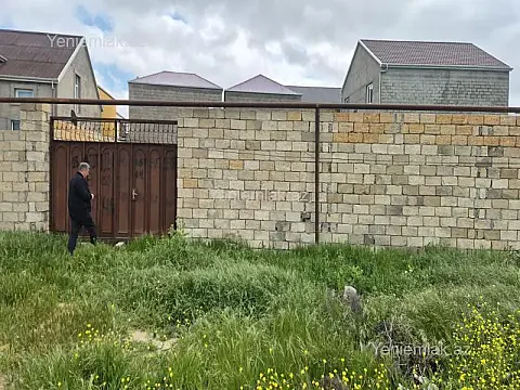 Satılır torpaq sahəsi — Xırdalan