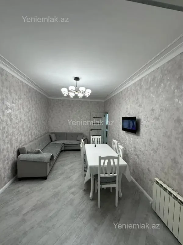 Satılır 3 otaqlı köhnə tikili 90 m²
