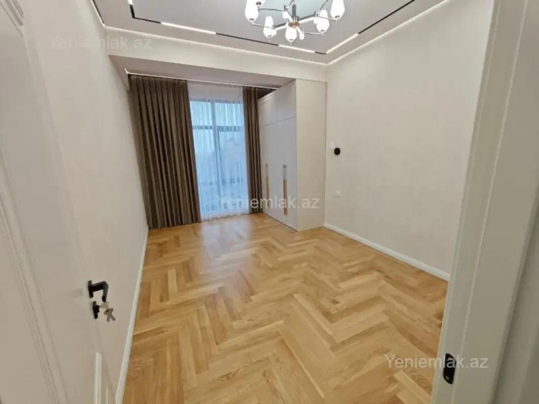 Satılır 2 otaqlı yeni tikili 85 m²