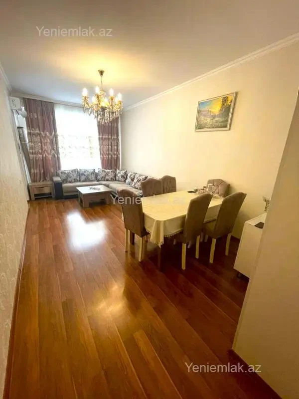 Satılır 3 otaqlı yeni tikili 75 m²