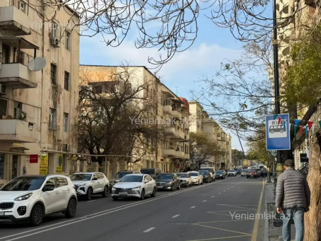 Satılır 2 otaqlı köhnə tikili 43.2 m²