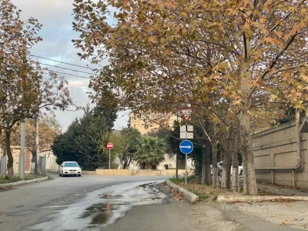 Satılır 3 otaqlı həyət evi 100 m²