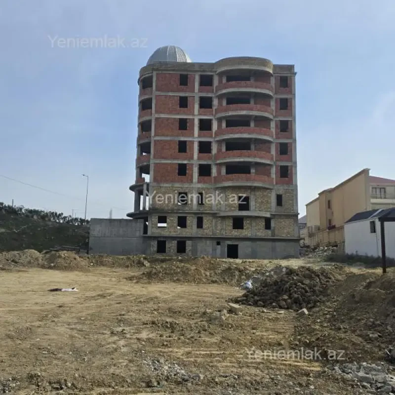 Satılır 16 otaqlı obyekt 5400 m²
