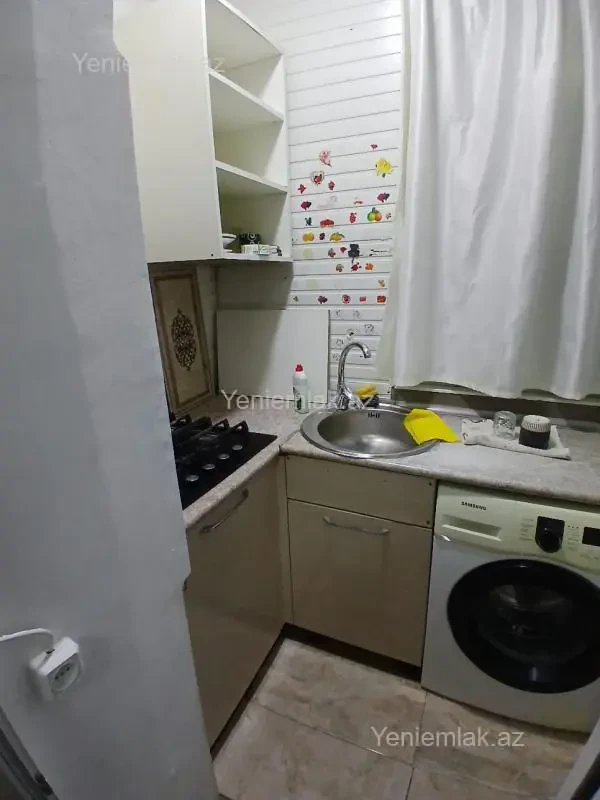 Satılır 1 otaqlı köhnə tikili 29 m²