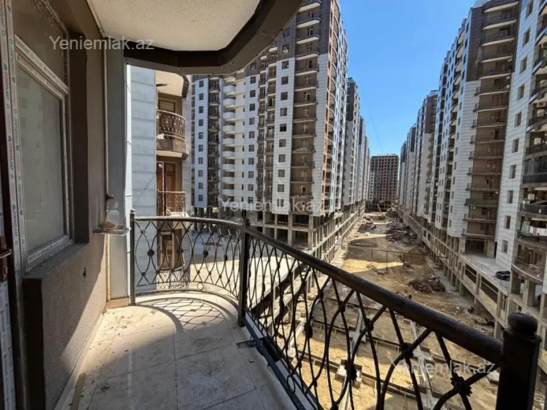 Satılır 3 otaqlı yeni tikili 141 m²