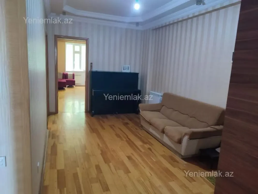 Satılır 3 otaqlı yeni tikili 123 m²