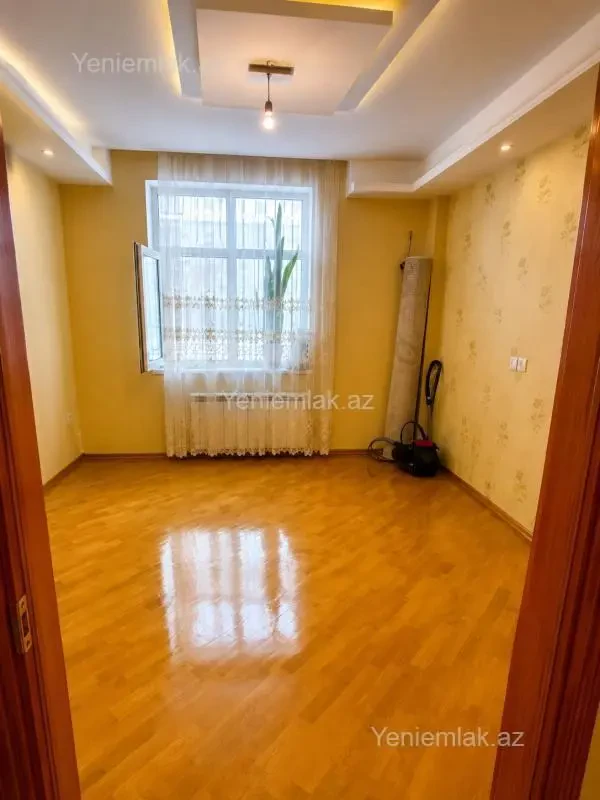 Satılır 2 otaqlı yeni tikili 52 m²