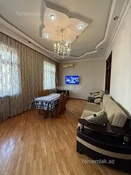 Satılır 4 otaqlı köhnə tikili 110 m² — Bakı, Nərimanov 4 otaq 110.00 m²