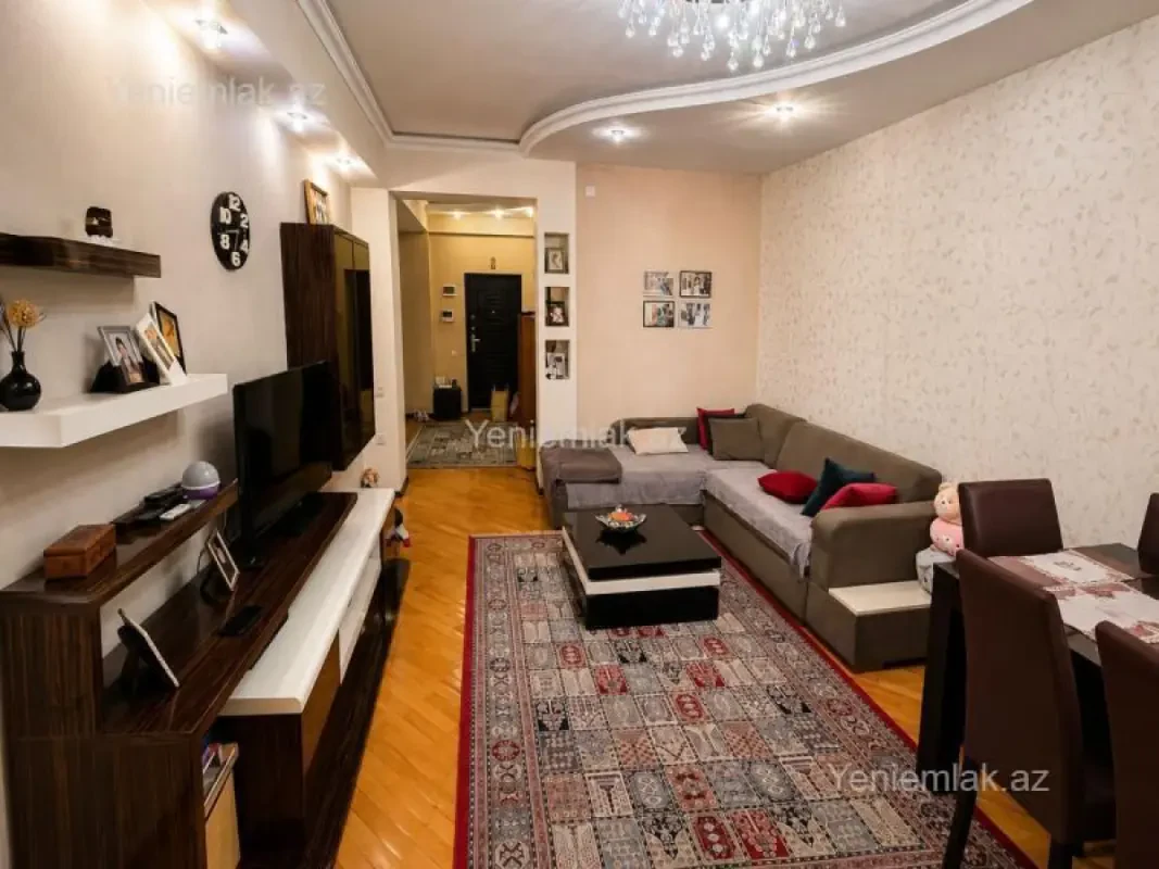 Satılır 2 otaqlı yeni tikili 86 m²