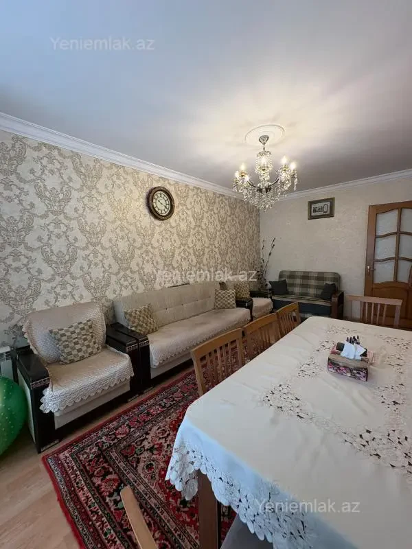 Satılır 3 otaqlı köhnə tikili 70 m²