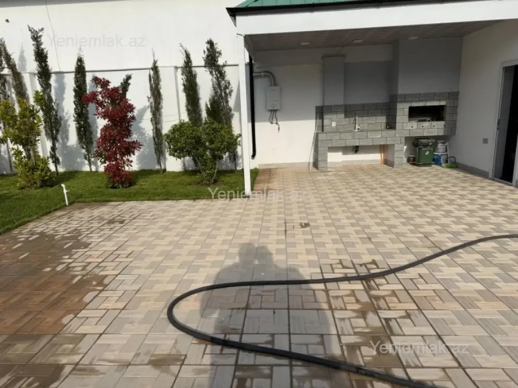 Satılır 4 otaqlı həyət evi 150 m²