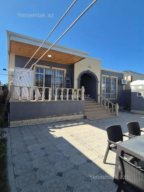 Satılır 4 otaqlı həyət evi 120 m²