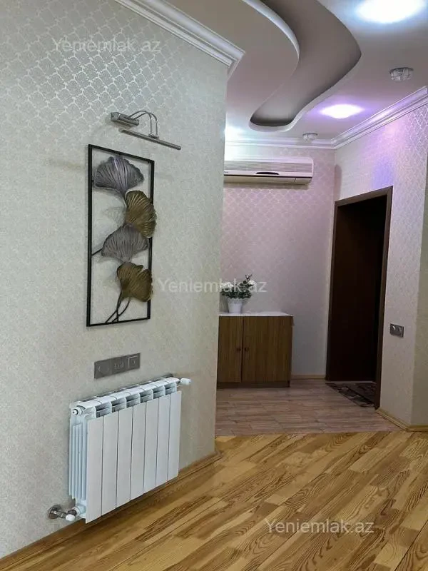 Satılır 3 otaqlı yeni tikili 120 m²
