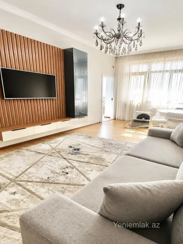 Satılır 2 otaqlı yeni tikili 70 m²