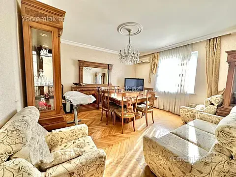 Satılır 4 otaqlı köhnə tikili 105 m² — Bakı, Yasamal 4 otaq 105.00 m²