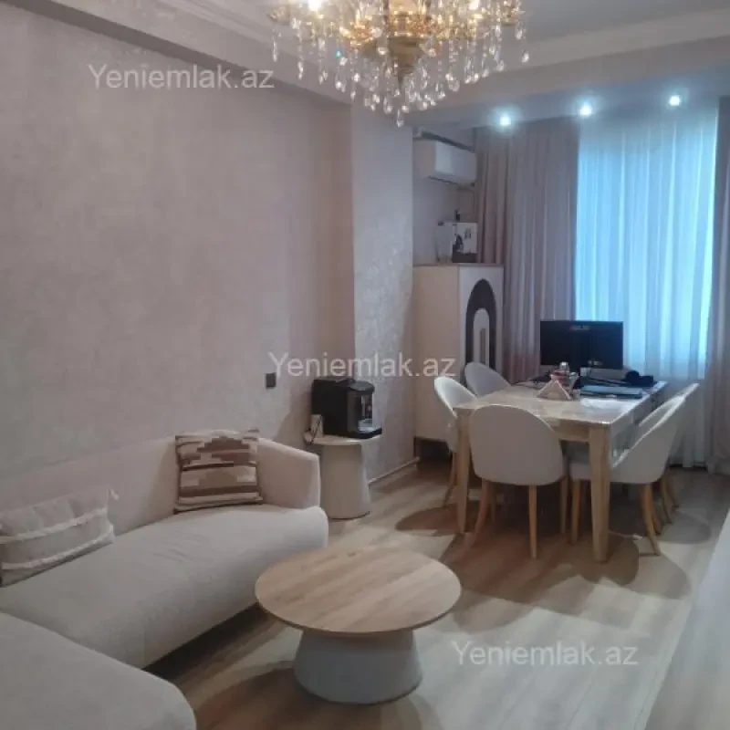 Satılır 2 otaqlı yeni tikili 60 m²