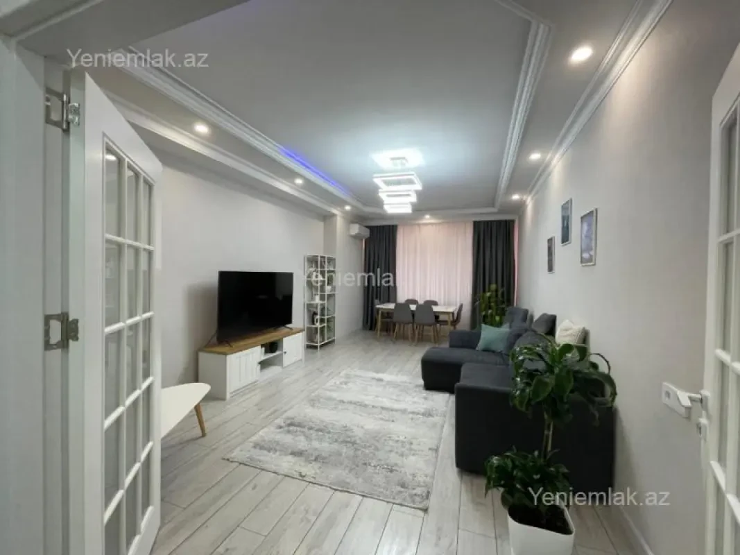 Satılır 3 otaqlı yeni tikili 110 m²