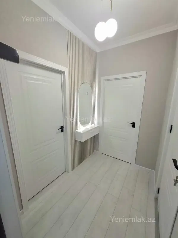Satılır 2 otaqlı köhnə tikili 45 m²