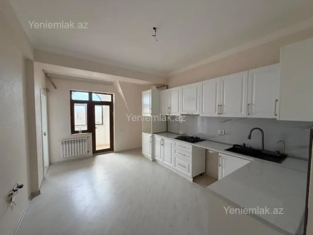 Satılır 3 otaqlı yeni tikili 93 m²