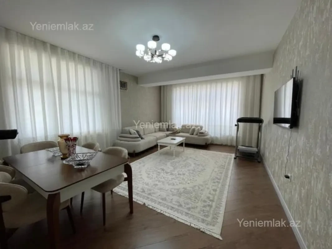 Satılır 3 otaqlı yeni tikili 120 m²