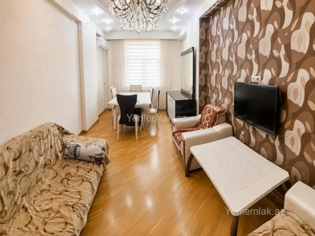 Satılır 2 otaqlı yeni tikili 100 m²