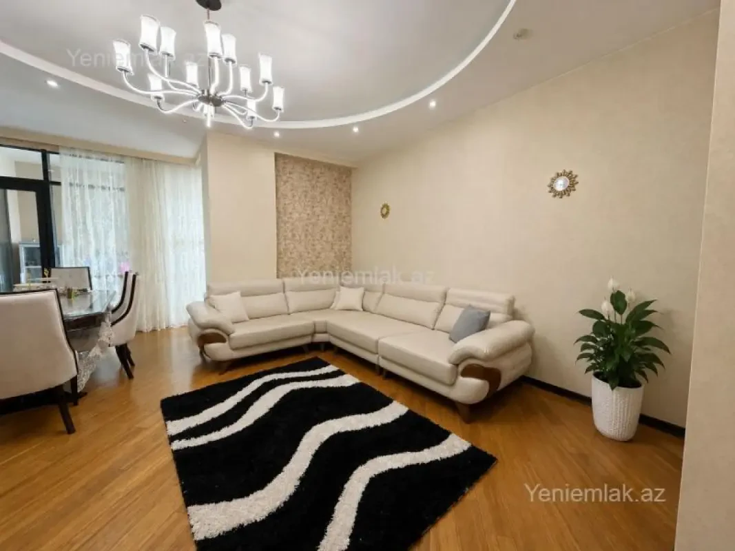 Satılır 3 otaqlı yeni tikili 185 m²