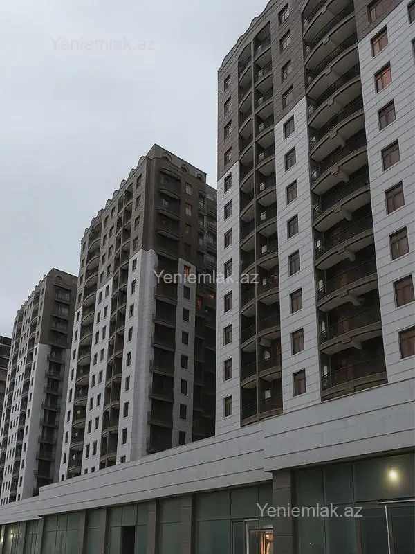 Satılır 2 otaqlı yeni tikili 82 m²