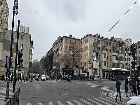 Satılır 2 otaqlı köhnə tikili 44 m² — Bakı, Yasamal 2 otaq 44.00 m²