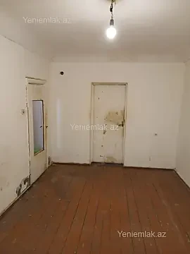 Satılır 2 otaqlı köhnə tikili 50 m² — Bakı, Nizami 2 otaq 50.00 m²
