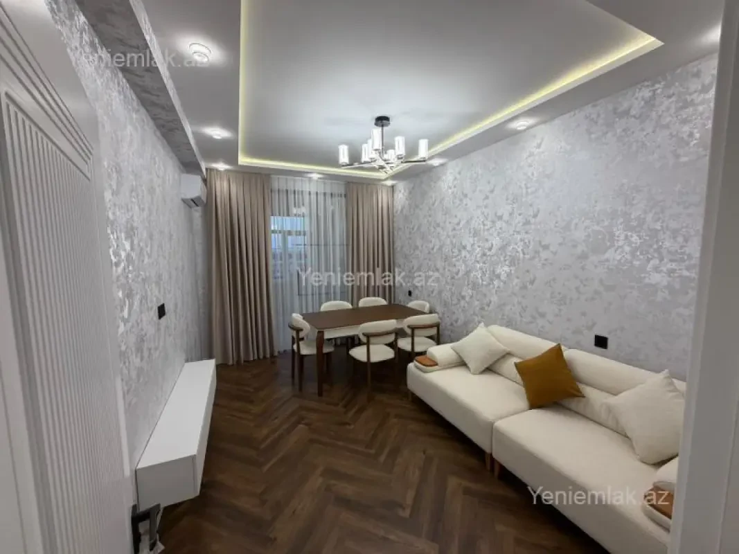 Satılır 2 otaqlı yeni tikili 60 m²