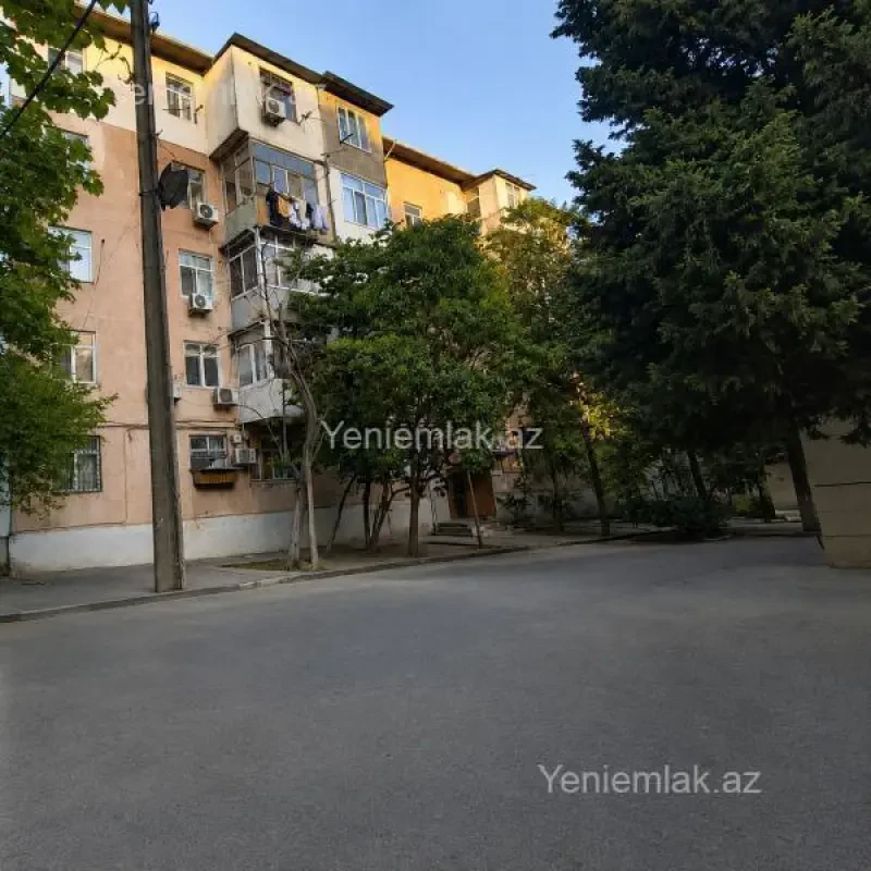 Satılır 2 otaqlı köhnə tikili 46 m²