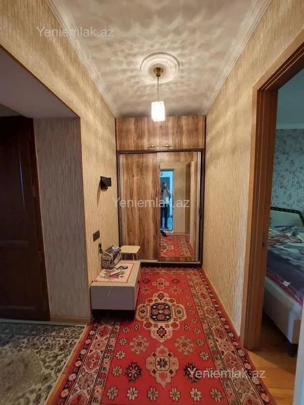 Satılır 2 otaqlı köhnə tikili 50 m²