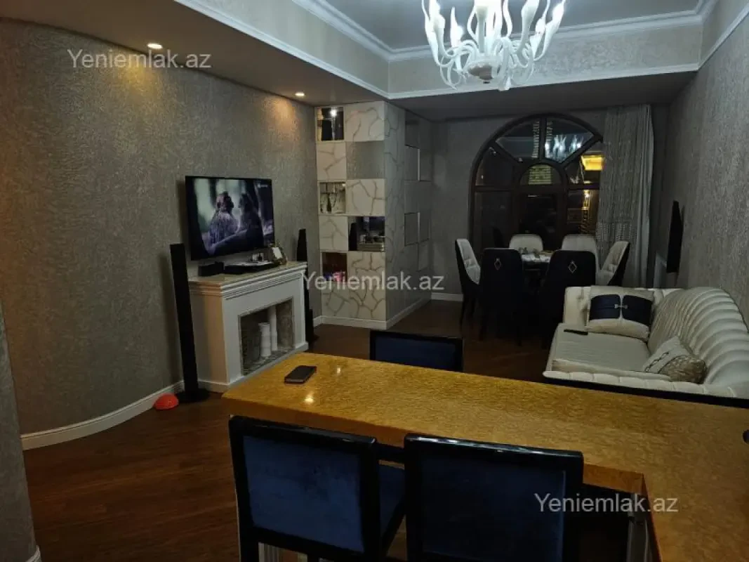 Satılır 4 otaqlı yeni tikili 110 m²
