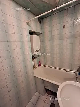 Satılır 6 otaqlı köhnə tikili 150 m² — Bakı, Nizami 6 otaq 150.00 m²