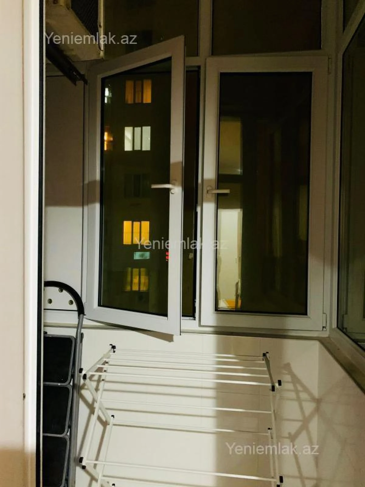 Satılır 3 otaqlı yeni tikili 52 m²