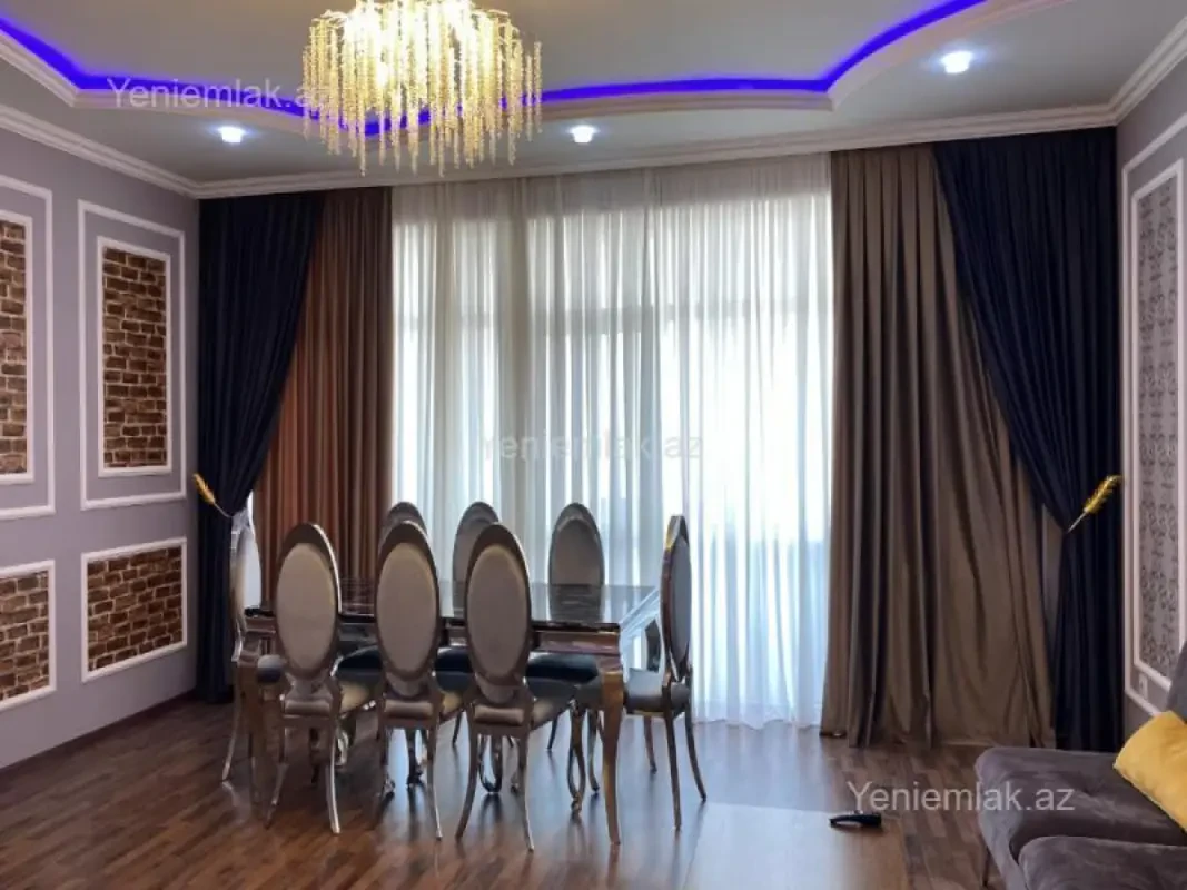 Satılır 5 otaqlı yeni tikili 285 m²