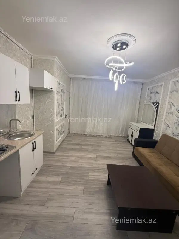 Satılır 2 otaqlı köhnə tikili 45 m²