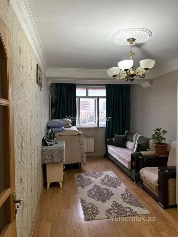 Satılır 2 otaqlı köhnə tikili 51 m²