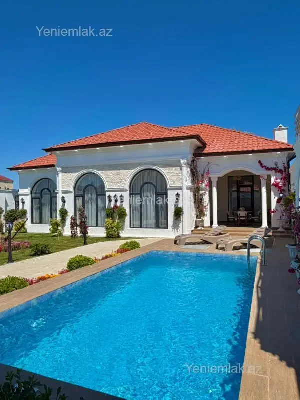 Satılır 4 otaqlı həyət evi 180 m²