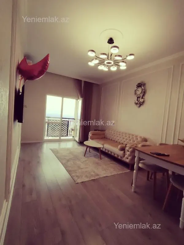 Satılır 3 otaqlı yeni tikili 68 m²