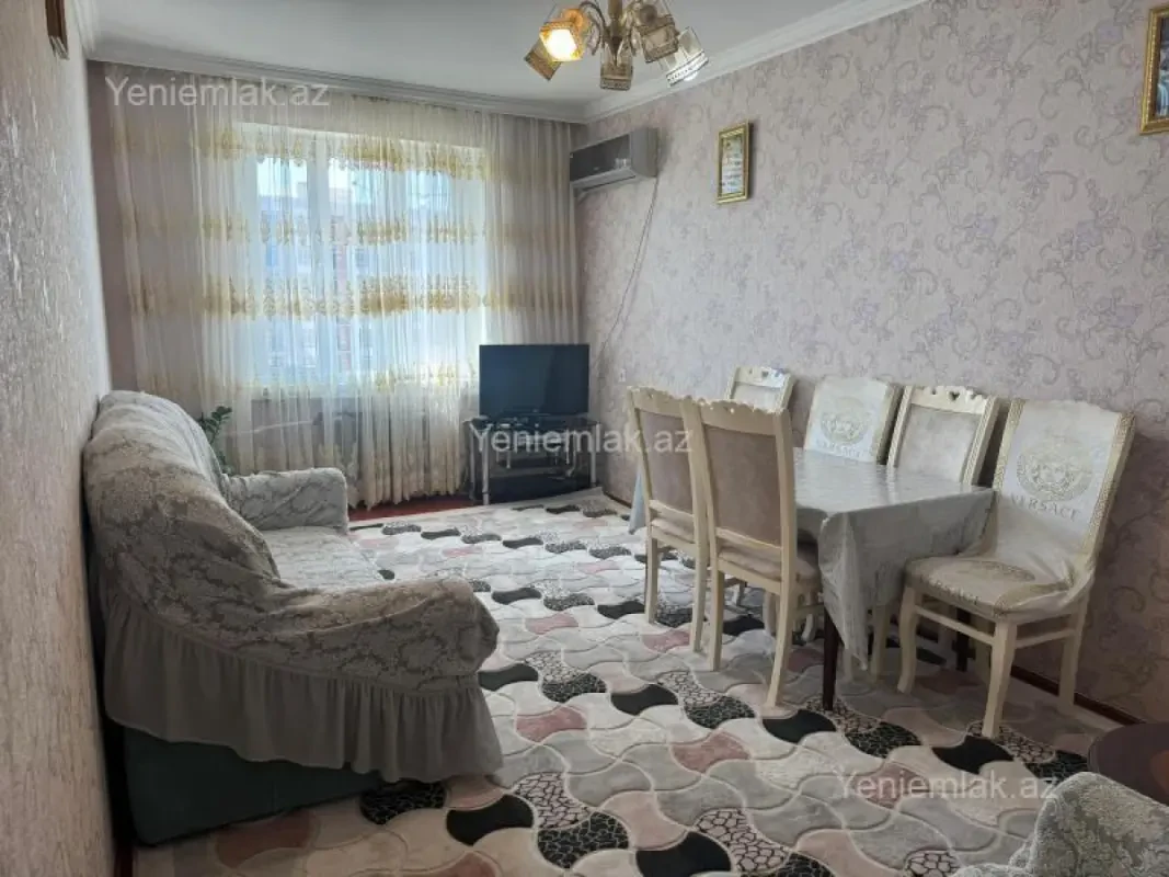 Satılır 2 otaqlı köhnə tikili 62 m²