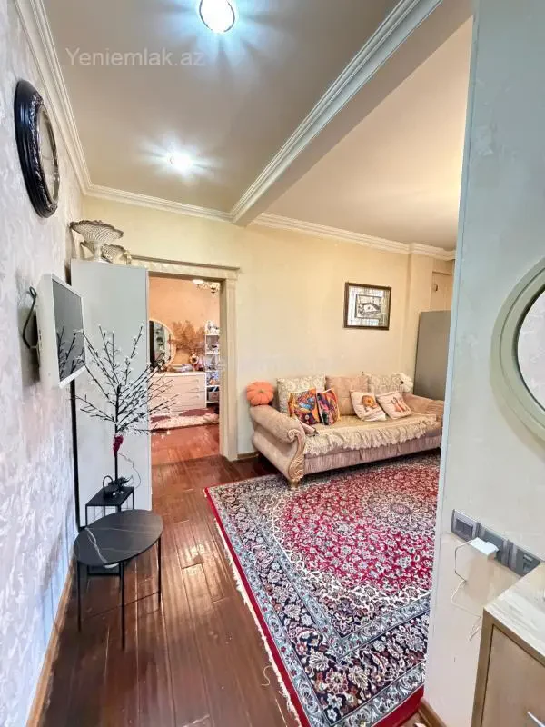 Satılır 2 otaqlı yeni tikili 52 m²